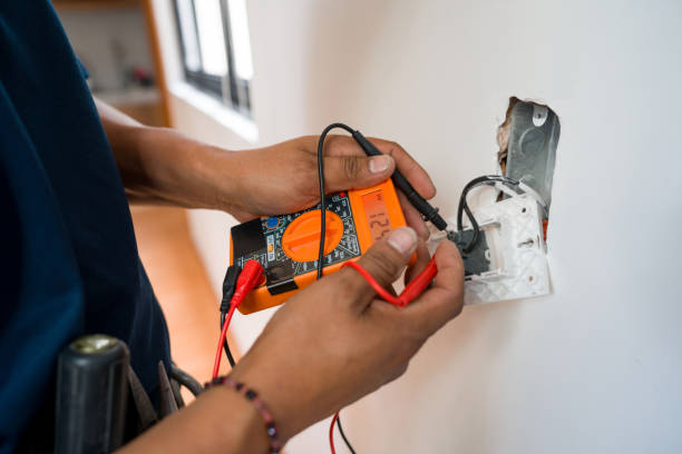 Best Local Electrician Companies  in Menomonee Falls, WI